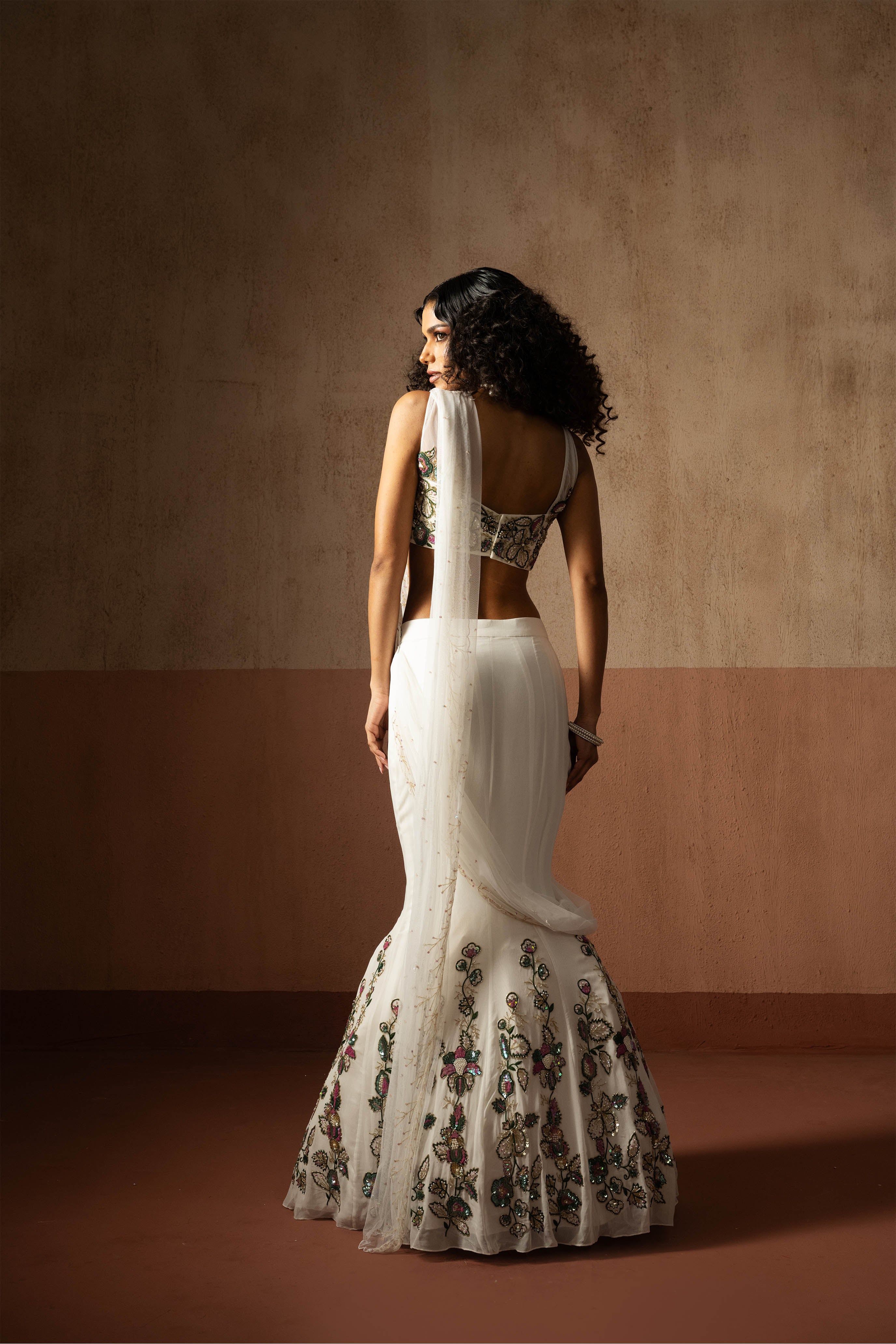 Fishtail Style, White & Multicoloured  Hand Embroidered Georgette Fishtail Saree, Concept Saree